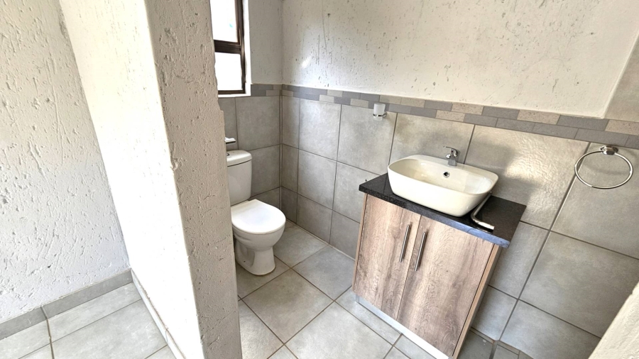 2 Bedroom Property for Sale in Melodie North West